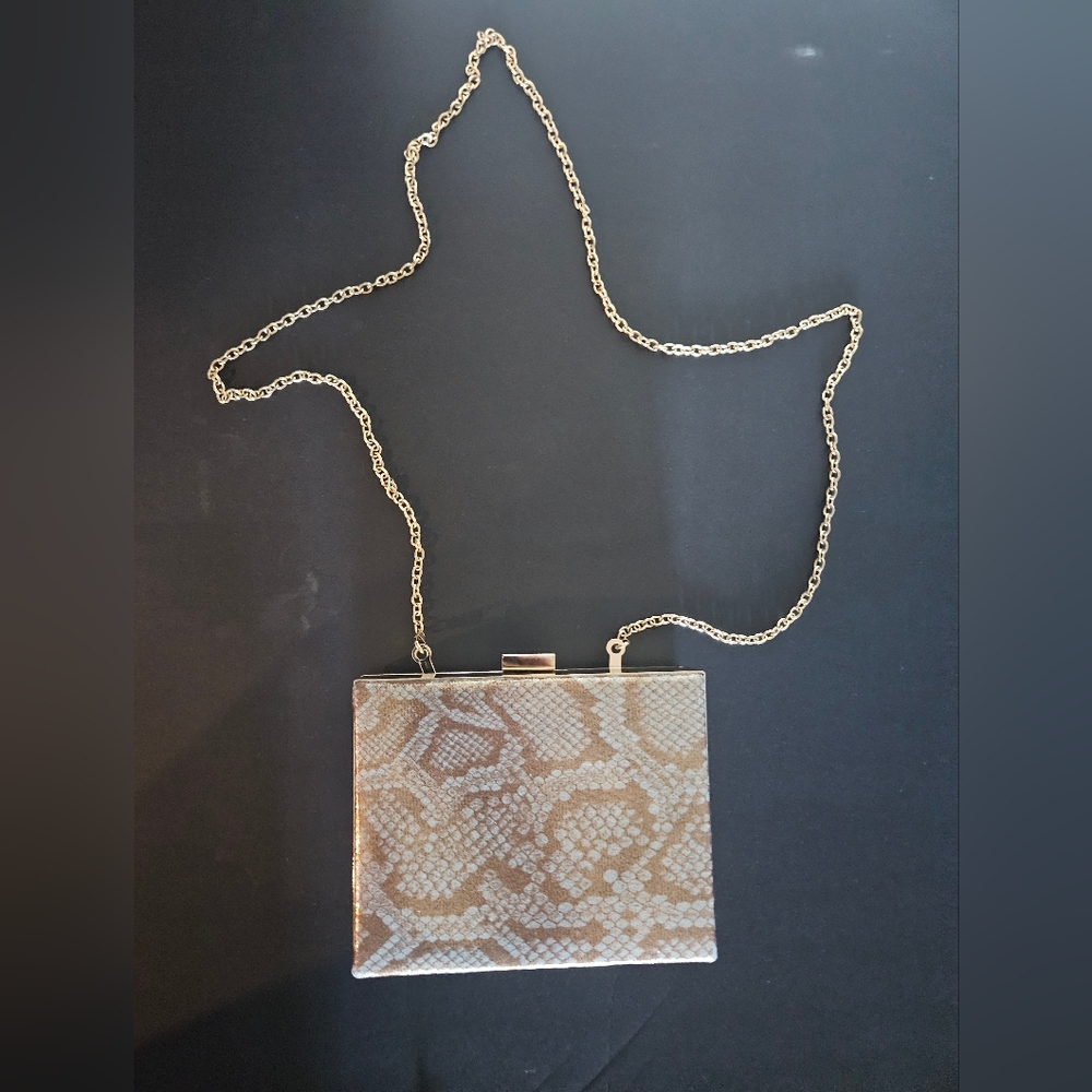 Elegant Gold Chain Snake Print Clutch